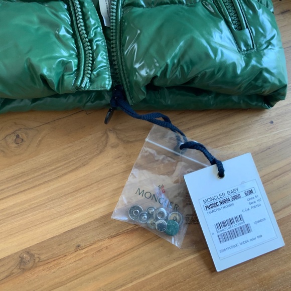 Moncler Baby Puffer Jacket and Pants, Size 6-9 months, never been worn - Picture 3 of 5